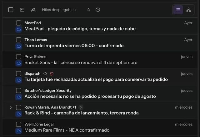 Reviewed for MailVault version 2.20.0 Se hace clic derecho en la fila de un mensaje, se elige Posponer, y un selector ofrece Más tarde hoy, Mañana, el fin de semana y la próxima semana. Se elige Mañana y el mensaje sale de la bandeja de entrada. · Reviewed for MailVault version 2.20.0