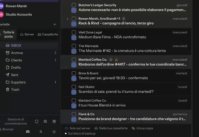 Reviewed for MailVault version 2.20.0 La finestra di MailVault passa dal tema chiaro al tema scuro. · Reviewed for MailVault version 2.20.0